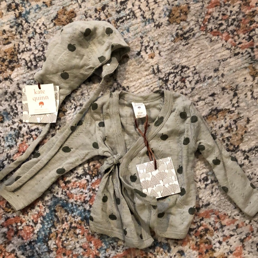 Kate Quinn Kimono Apple Set